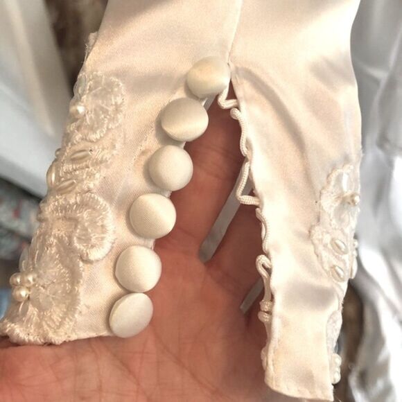 Vintage Custom Wedding dress and Veil in box with Royal Train - Picture 13 of 17